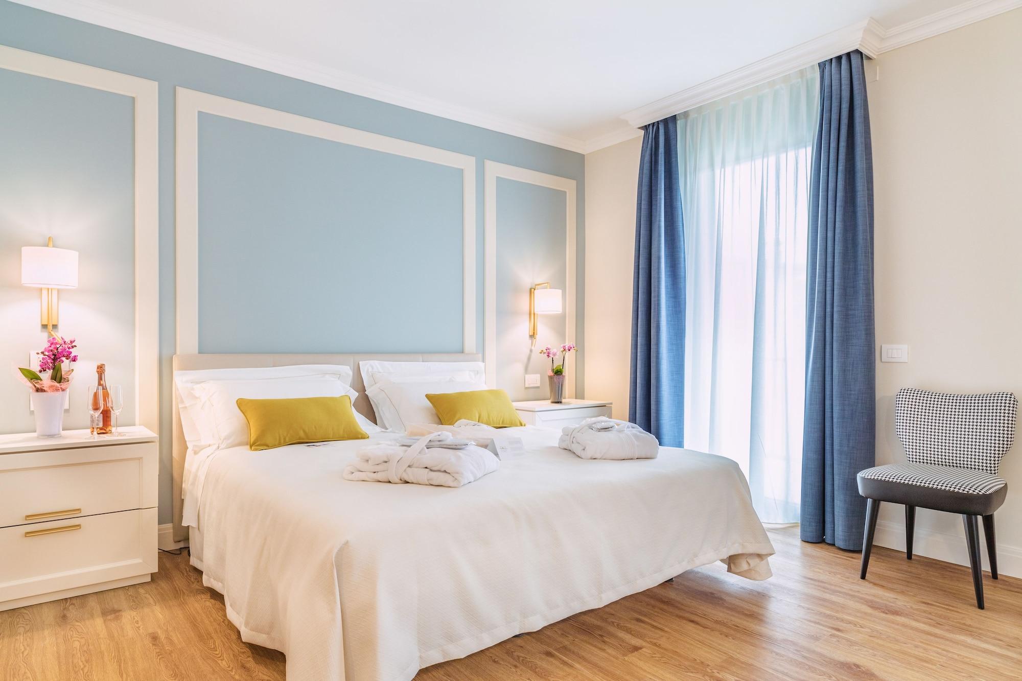 Hotel Sky Pool Sole Garda 4*